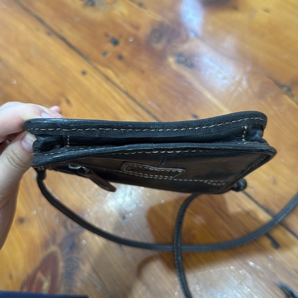 Fossil mini leather black crossbody bag purse with silver hardware - Picture 10 of 13